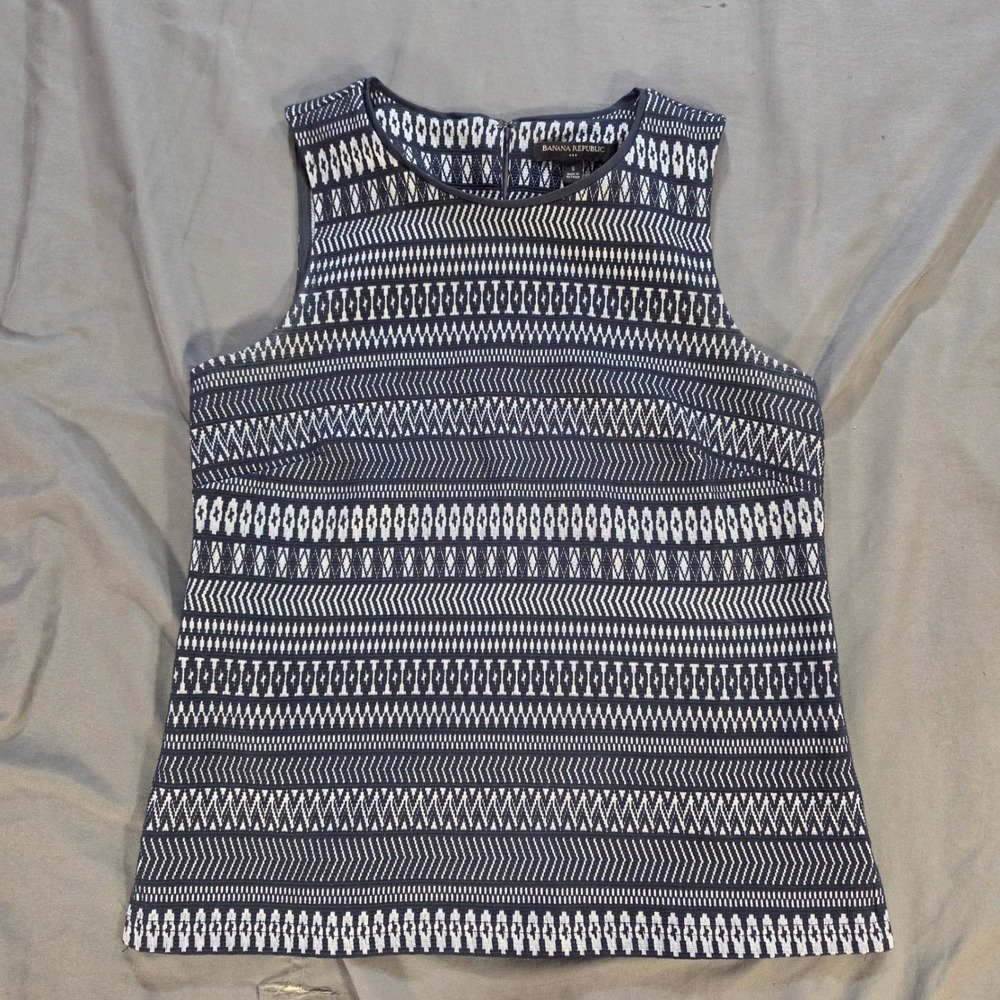 Banana Republic Navy Blue White Geometric Jacquard Sleeveless Shell Top S